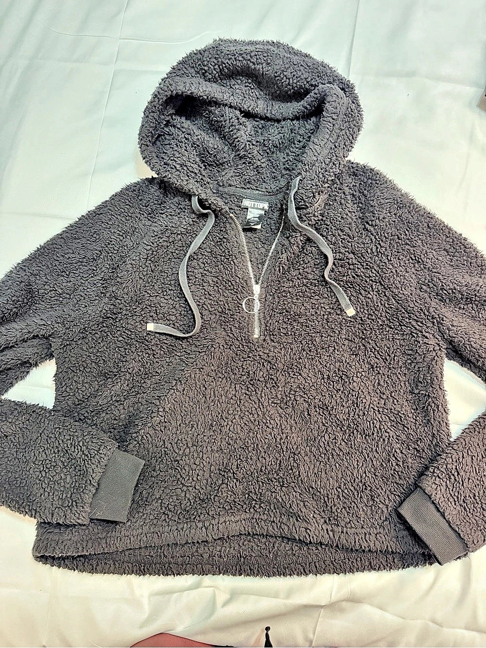 Hot Topic Black Sherpa Crop Half-Zip Hoodie